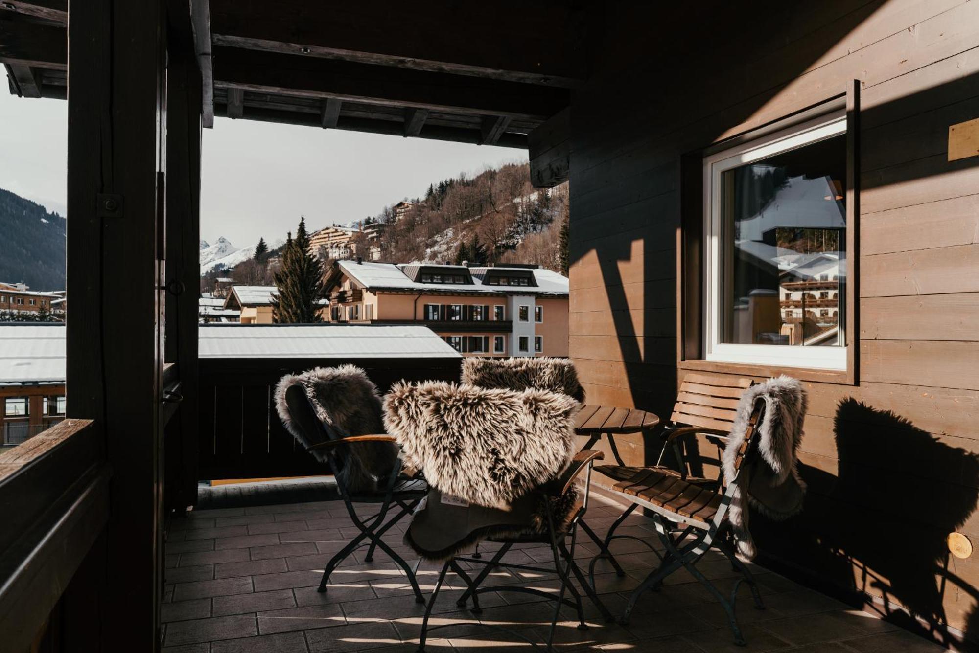 Hotel Gluecksschmiede - Hinterglemm Saalbach-Hinterglemm Kültér fotó