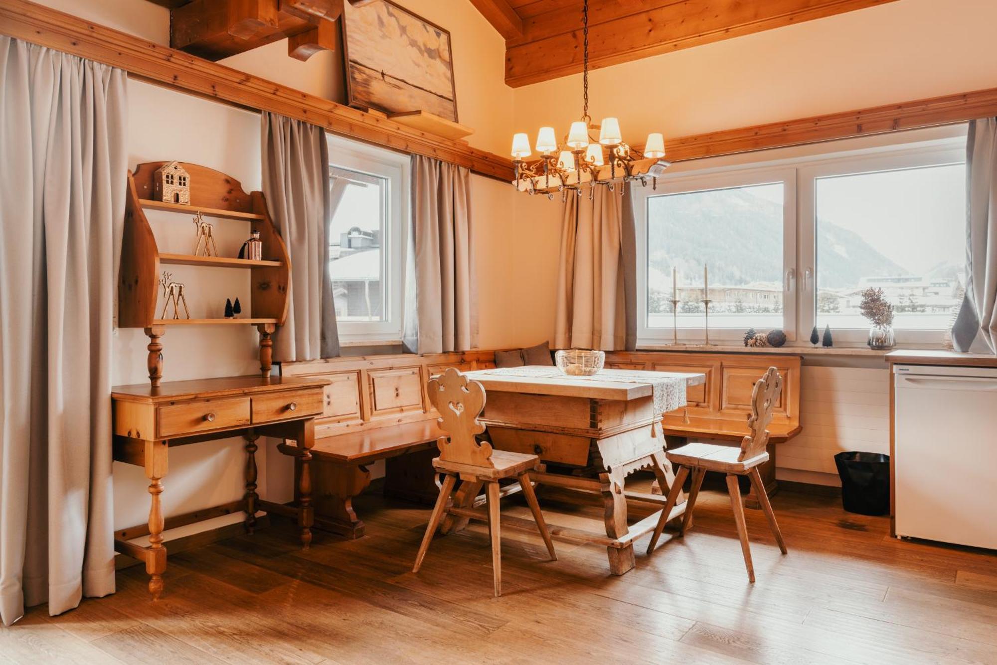 Hotel Gluecksschmiede - Hinterglemm Saalbach-Hinterglemm Kültér fotó